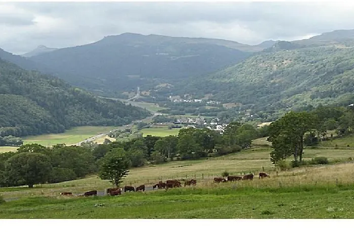 Vacances au pied des Monts du Cantal